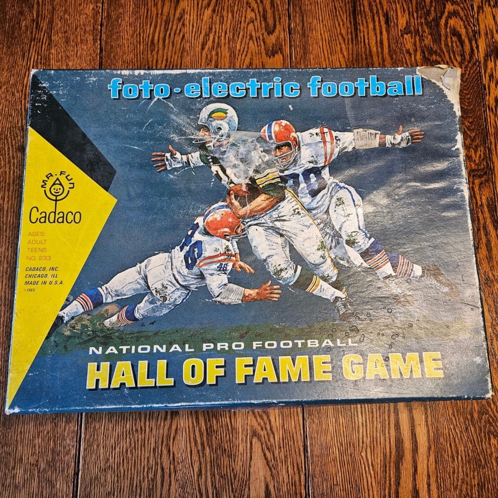 Vintage 1965 Cadaco Foto-Electric Football‎ Hall of Fame Game No. 233 Lights Up